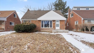 6051 Arcola St, Garden City, MI 48135
