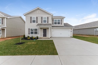 2714 Swarm Ct, Columbia, TN 38401