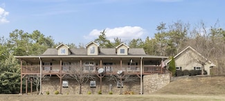 1823 Alvins Ridge Dr, Sevierville, TN 37876