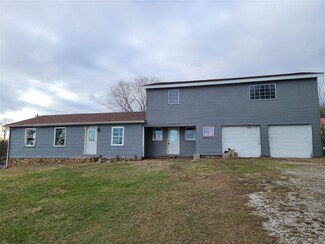 41 Park Dr, Beechmont, KY 42323