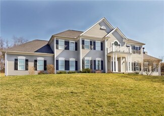 226 Thompsonville Rd, Canonsburg, PA 15317