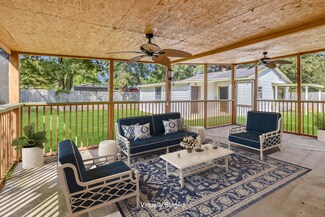 112 Plainfield Ave, Goose Creek, SC 29445