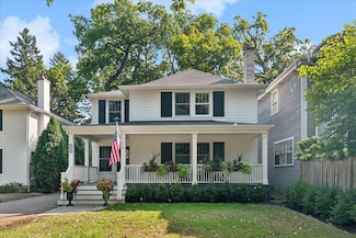 293 Rose Terrace, Lake Forest, IL 60045