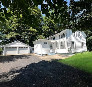 10-12 Stewart Ct, Palmer, MA 01009