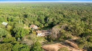 67 Hidden Village Rd, Vineyard Haven, MA 02568