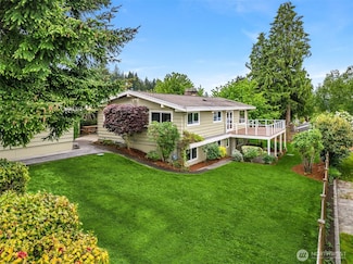 731 NE Sommerseth St, Poulsbo, WA 98370