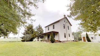 8350 S 250 W, South Whitley, IN 46787