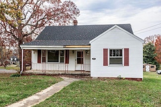 565 Court St, Appomattox, VA 24522