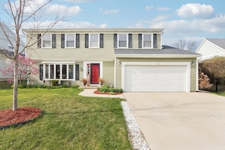 2110 Primrose Ln, Schaumburg, IL 60194