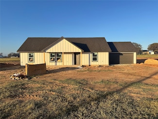 1008 Morgan Ct, Springtown, TX 76082