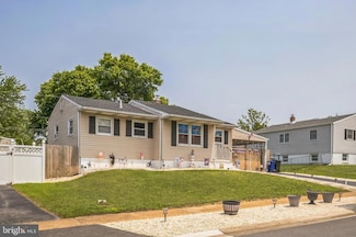 3 Cawdor Ln, New Castle, DE 19720