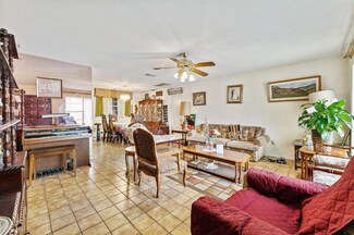 1614 45th St, West Palm Beach, FL 33407