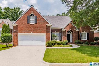2015 Glen Eagle Ln, Shoal Creek, AL 35242