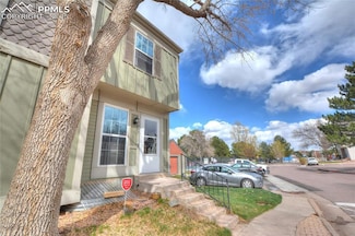 3643 Queen Anne Way, Colorado Springs, CO 80917
