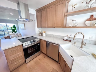 23341 Caminito Telmo, Laguna Hills, CA 92653