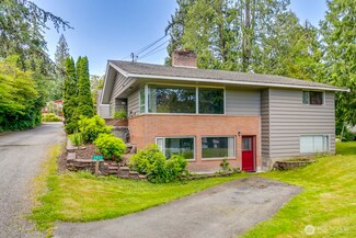 3822 Shelby Rd, Lynnwood, WA 98087