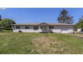151 E Date St, Powers, OR 97466