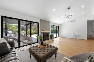 3413 Rollsreach Dr, San Diego, CA 92111