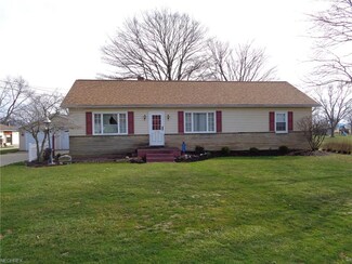 6236 Highton St SW, Navarre, OH 44662