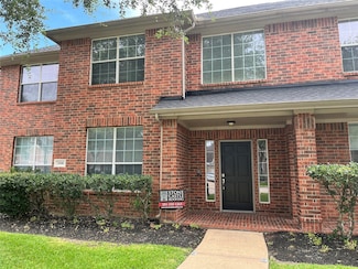 3816 Houston Lake Dr, Pearland, TX 77581