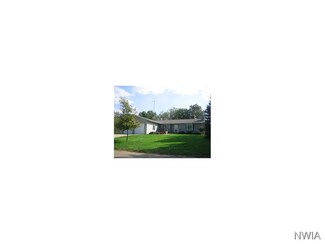 530 S 7th St, Akron, IA 51001