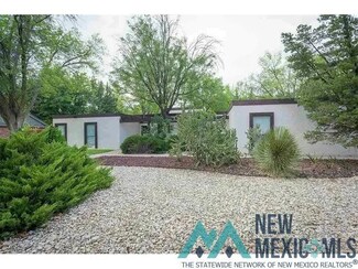2720 Chrysler Dr, Roswell, NM 88201