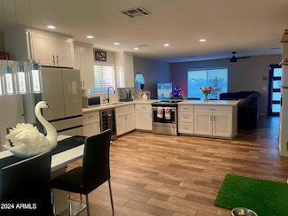 2257 W Roeser Rd, Phoenix, AZ 85041