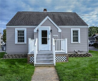 28 Russell Ave, Yorkville, NY 13495