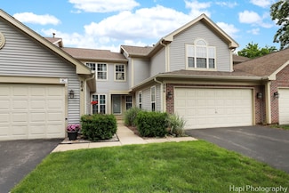 806 N Shady Oaks Dr, Elgin, IL 60120