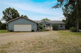 9434 NW Bethlehem Rd, Columbus, KS 66725
