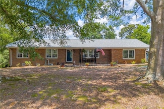 450 N Clarks Creek Rd, Martin, GA 30557