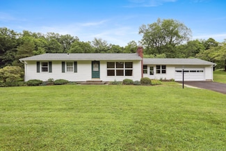 1 Old Middle Rd, New Milford, CT 06776