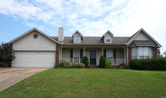 602 Fox Run Dr, Jonesboro, AR 72404