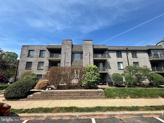 273 E Village Rd Unit 137, Southampton, PA 18966