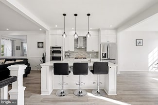 8298 Jake Place, Alexandria, VA 22309