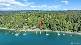 6490 NE Monte Vista Dr, Bainbridge Island, WA 98110