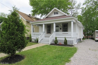 923 W 58th St, Ashtabula, OH 44004