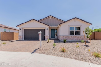 40595 W Michaels Dr, Maricopa, AZ 85138