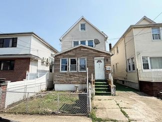17124 104th Ave, Jamaica, NY 11433