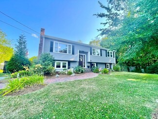 29 Tupelo St, Brockton, MA 02301