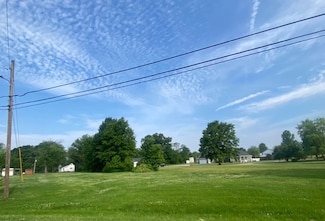 1 & 3 Holly Ln, Flora, IL 62839