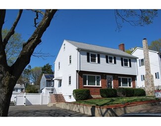 12 Ocean Ave, Quincy, MA 02171
