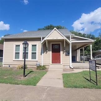 804 N Mckinney St, Ennis, TX 75119