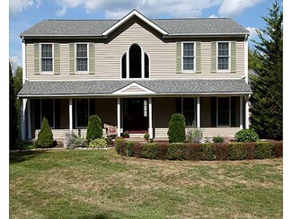 158 Old Plainfield Pike, Foster, RI 02825