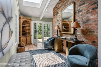 154 E Lupine Dr, Aspen, CO 81611