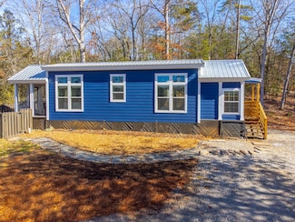25 Little Bear Loop, Franklin, NC 28734
