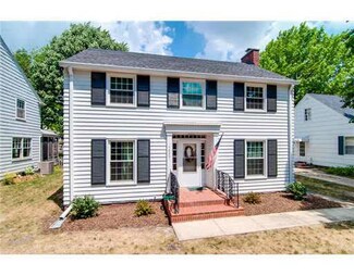 1625 Sunnymede Ave, South Bend, IN 46615