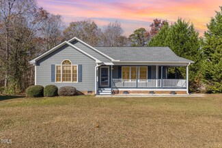 152 Ridge Way Ln, Clayton, NC 27520