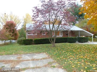 718 Maple Ave, Rockville, MD 20850
