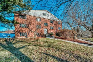 3 Fairfax Ave Unit 323, Derry, NH 03038